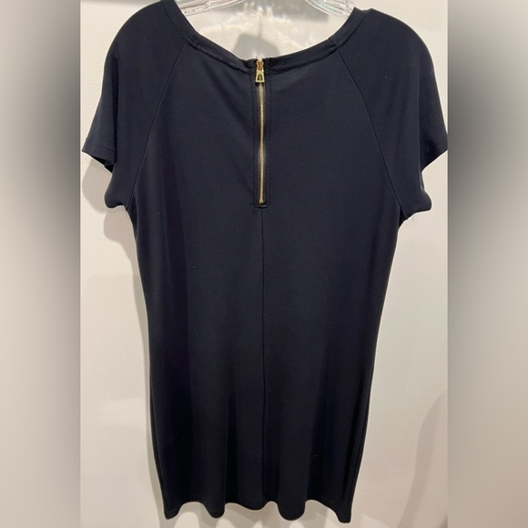 Sail to Sable Short Sleeve Minimalist Black Women's Dress With Gold Zipper Sz M - Picture 3 of 6